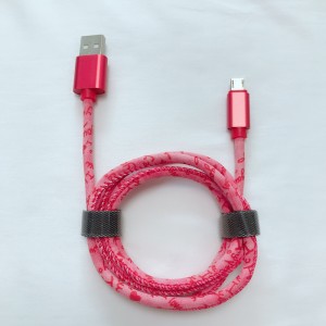 Cuero de PU Letra mayúscula Carga rápida Carcasa redonda de aluminio Cable USB para micro USB, Tipo C, iPhone carga y sincronización de rayos